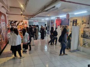 CHOBOT ONTAKERIPUT TOYS di pameran KOMPAK